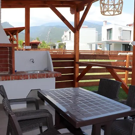 Olympus Paradise 4 بيت للعطل سكوتينا