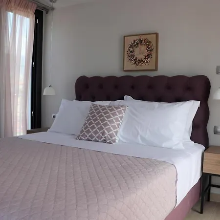 Olympus Paradise 4 Holiday home *
