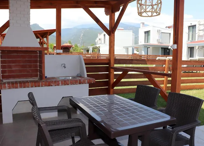 Olympus Paradise 4 Holiday home Skotina
